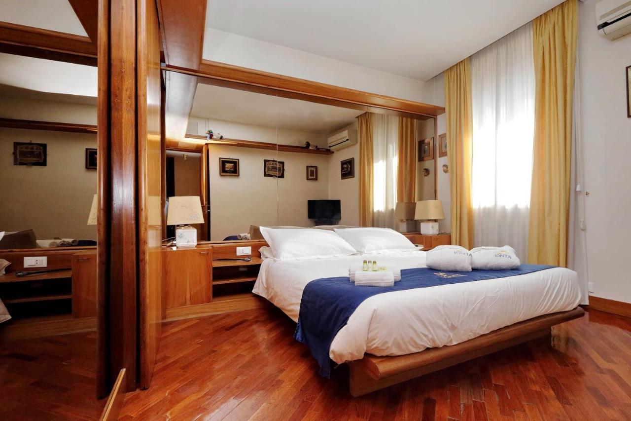 Frattina Family Romantic Superior Suite Dış mekan fotoğraf