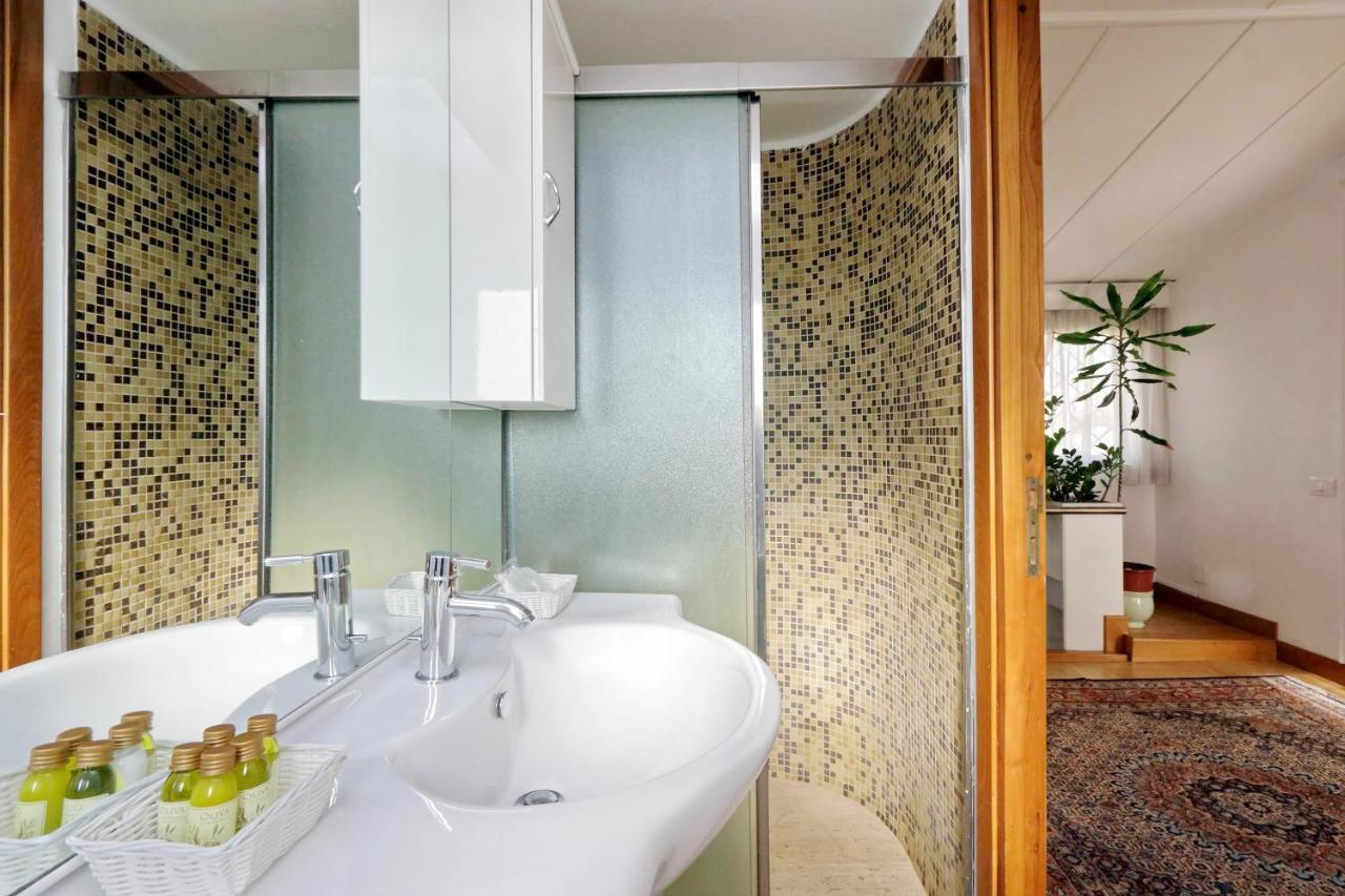 Frattina Family Romantic Superior Suite Dış mekan fotoğraf