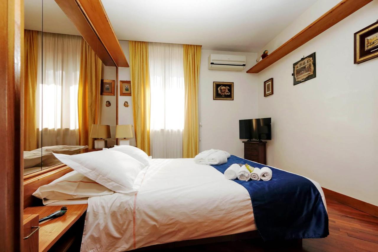 Frattina Family Romantic Superior Suite Dış mekan fotoğraf