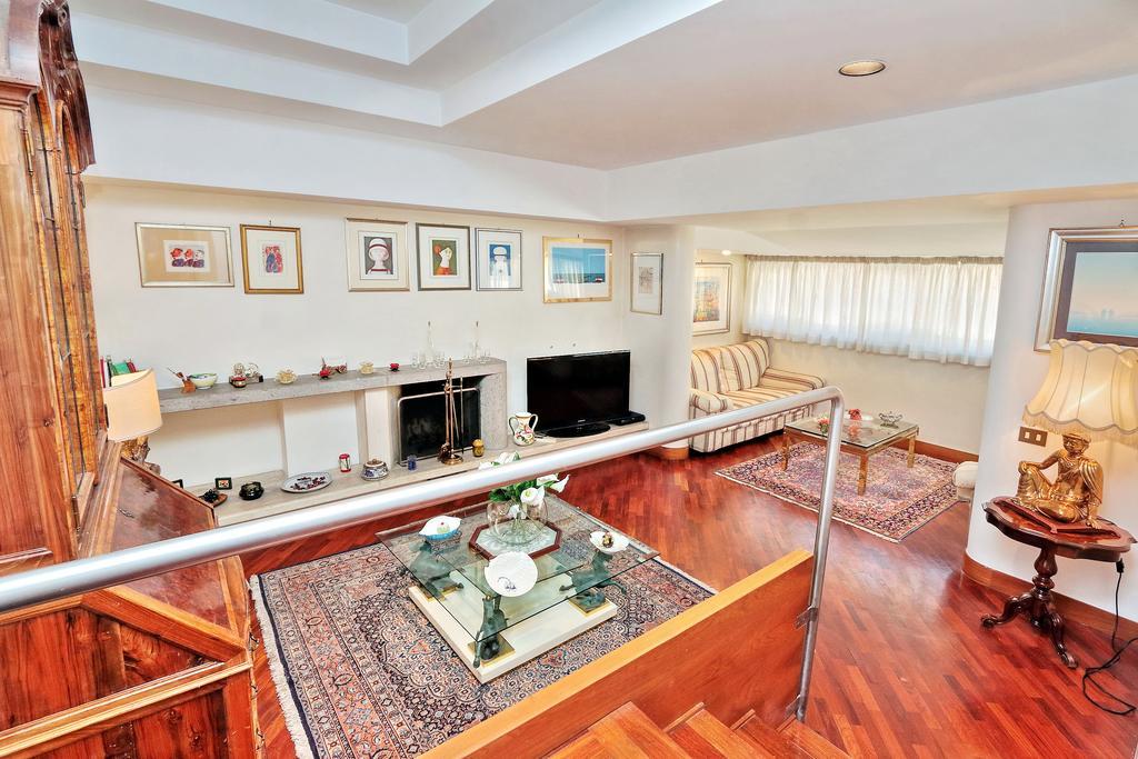Frattina Family Romantic Superior Suite Dış mekan fotoğraf