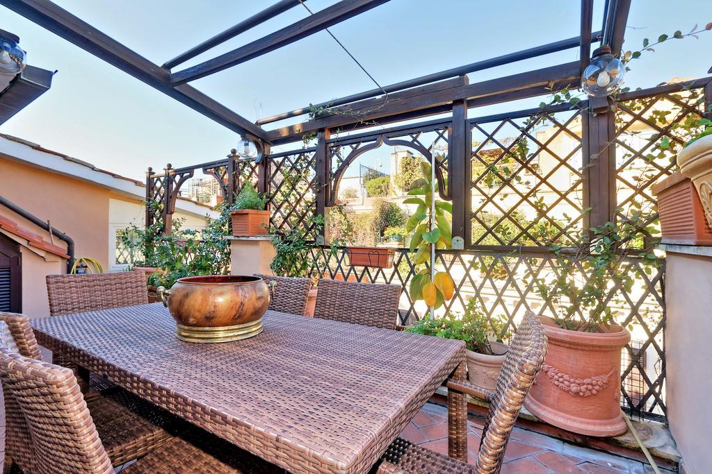 Frattina Family Romantic Superior Suite Dış mekan fotoğraf