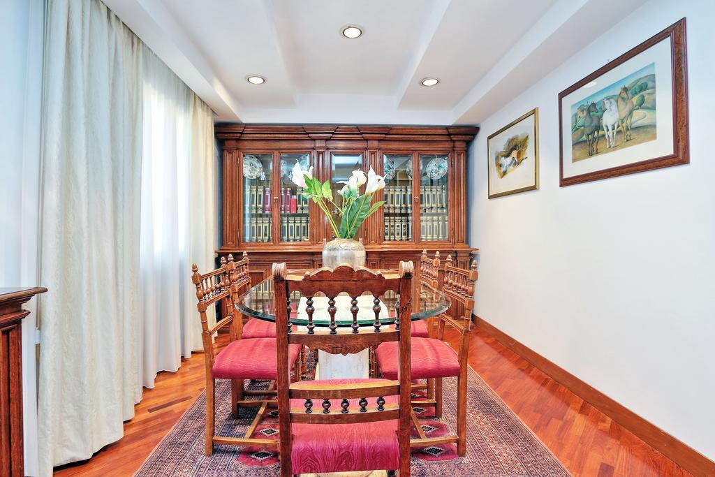 Frattina Family Romantic Superior Suite Dış mekan fotoğraf