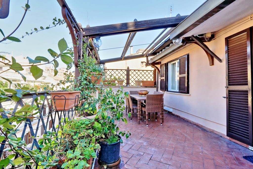 Frattina Family Romantic Superior Suite Dış mekan fotoğraf