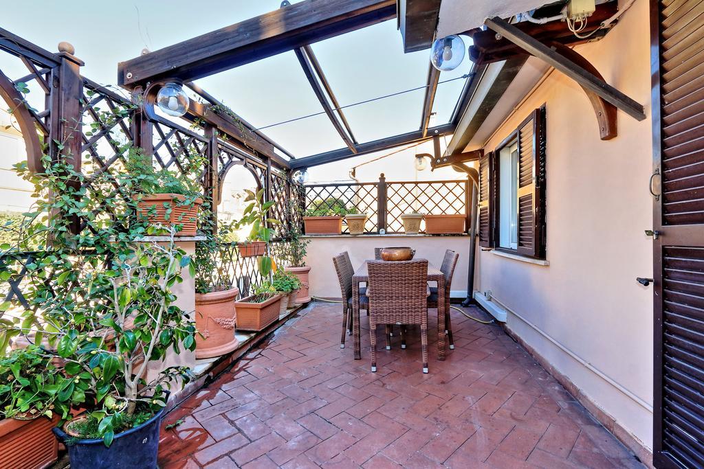 Frattina Family Romantic Superior Suite Dış mekan fotoğraf